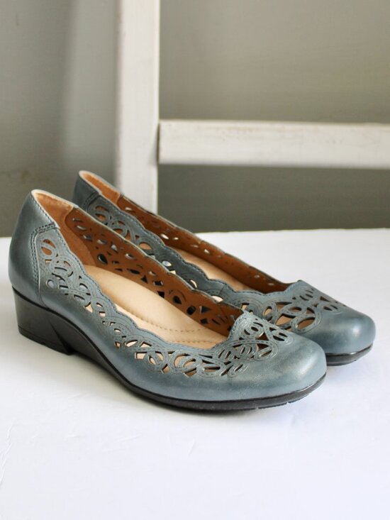 Earth Shoes - Earth Shoe Leather Bayside Heavy Padded Laser Cut Slip-On Wedges Shoes Blue sz 8